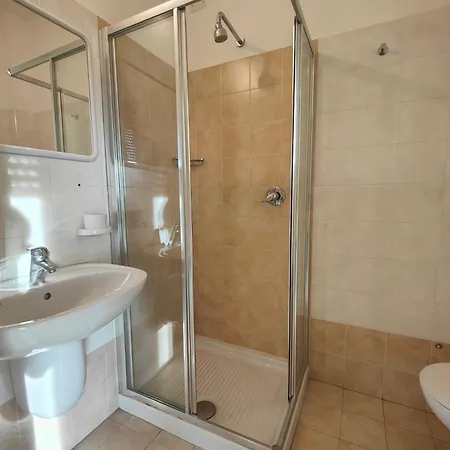 Hotell Ben 3*